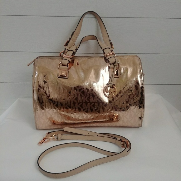 Michael Kors Jet Set Monogram Grayson Bag - Picture 3 of 7